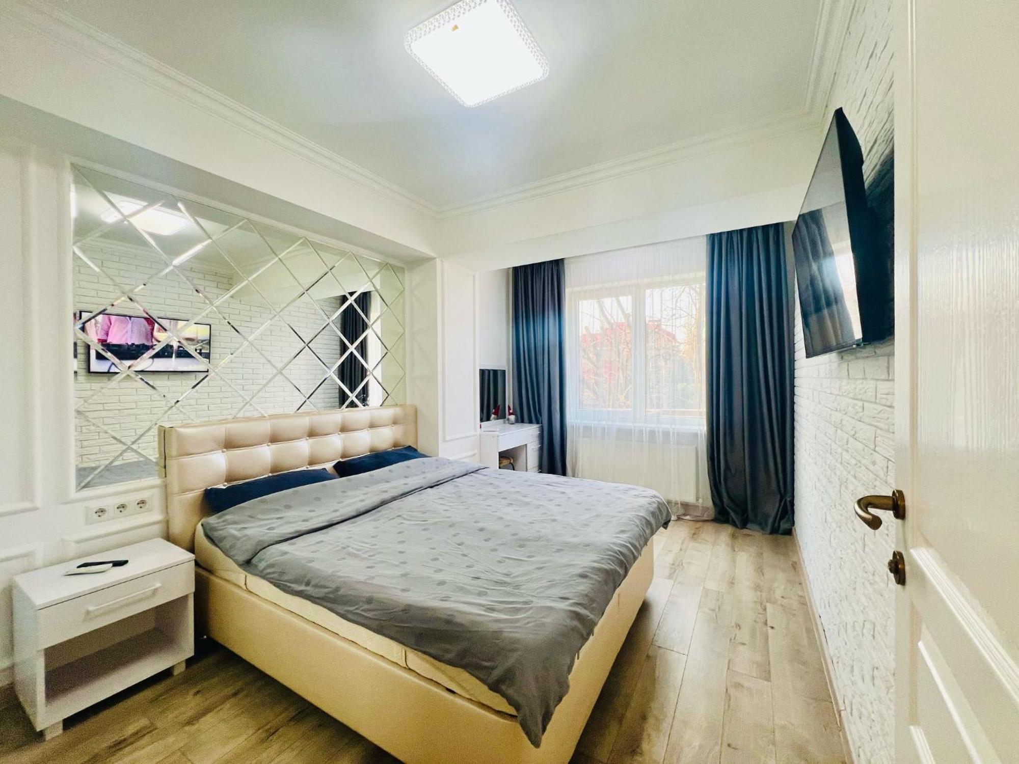 Central Eco View Apartment تشيسيناو المظهر الخارجي الصورة