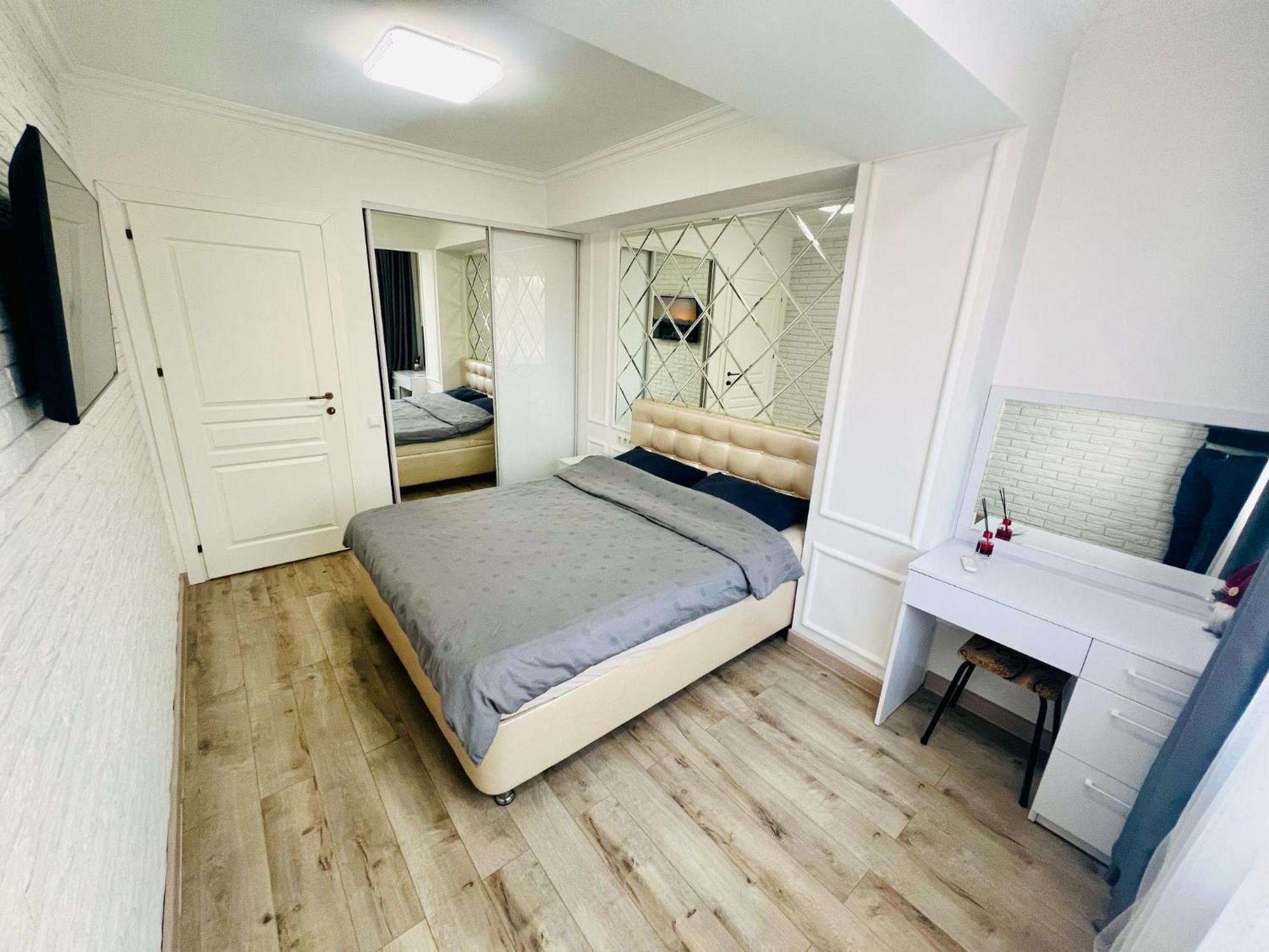 Central Eco View Apartment تشيسيناو المظهر الخارجي الصورة